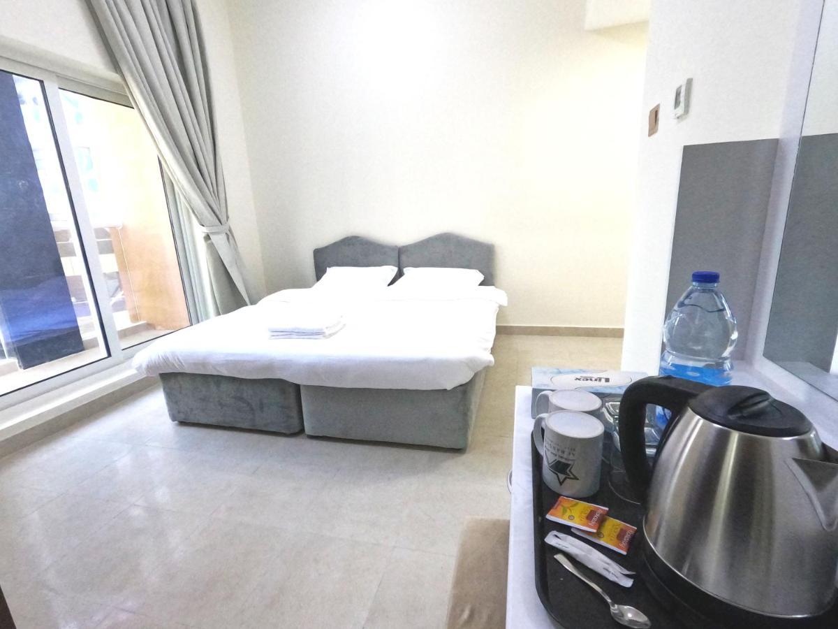 Barsha Star Residence - Home Stay Dubai Exteriör bild